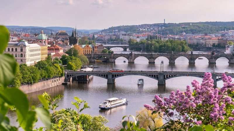 Best Ways to Travel Between Prague and Vienna: Complete Guide 2025