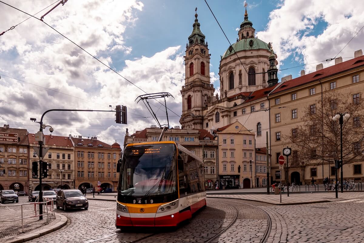 Must-Have Apps for Prague: Navigate, Eat & Explore Like a Local 2025